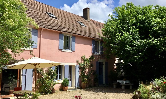 Tranzault House | Attractive holiday home in central France