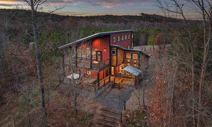 Golden Cabin | ATV Haven, Hot tub, Sleeps 14
