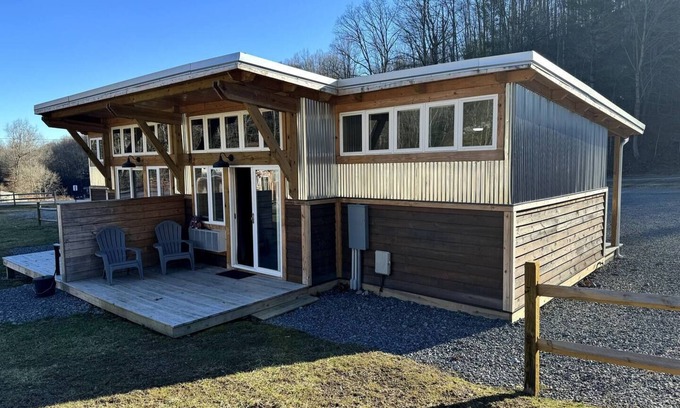Bramwell Cabin | ATV TrailCamp: Barnum's Camp- Just seconds from the HMT Pocahontas Trailhead!