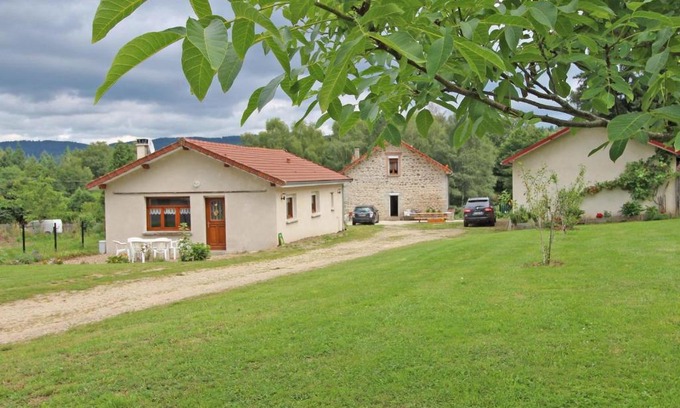 Peyrat-le-Chateau House | Au bon accueil