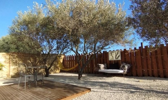 Saint-Laurent-d'Aigouze House | Au Cabanon