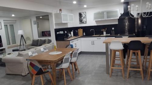 La Petite-Fosse House | Au refuge du Bonheur