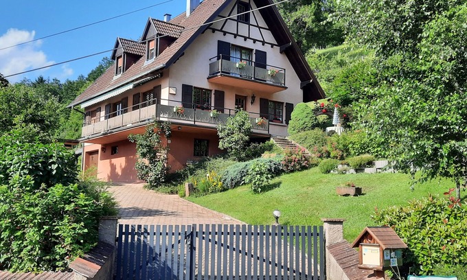 Saint-Martin Bed & Breakfast | "Au Val Séjour", family rooms in Alsace for 5 people