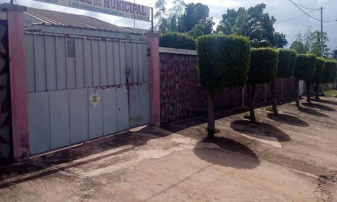 Bouake House | Auberge Du Municipal