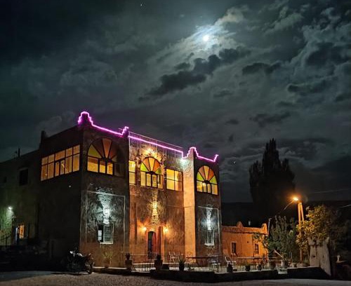 Bou Azmou Hotel | Auberge restaurant Afoud