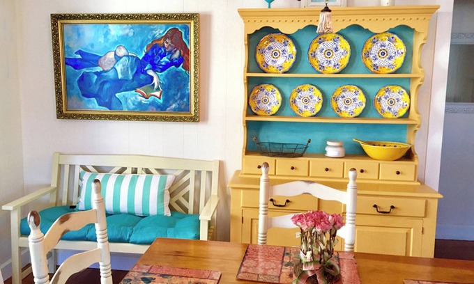 Gloucester House | AUG 20-23 OPEN! Romantic Summerwind Cottage, Scenic Harbor View w/Deck!