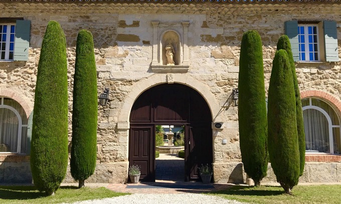 Althen-des-Paluds Villa | AUGUST STILL FREE!