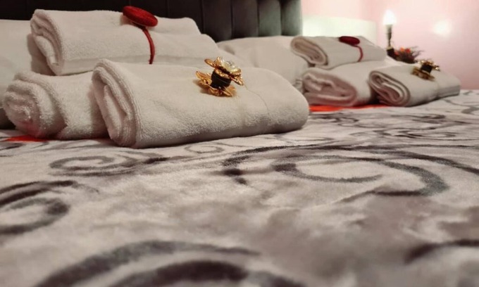 Rione XVIII Castro Pretorio Apartment | Augustus Room