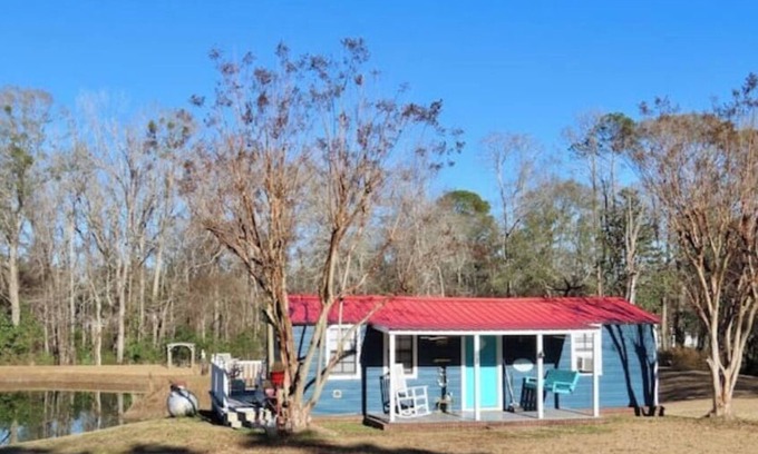 Glenwood House | Aunt Lucille's Place - Little House on a Pond