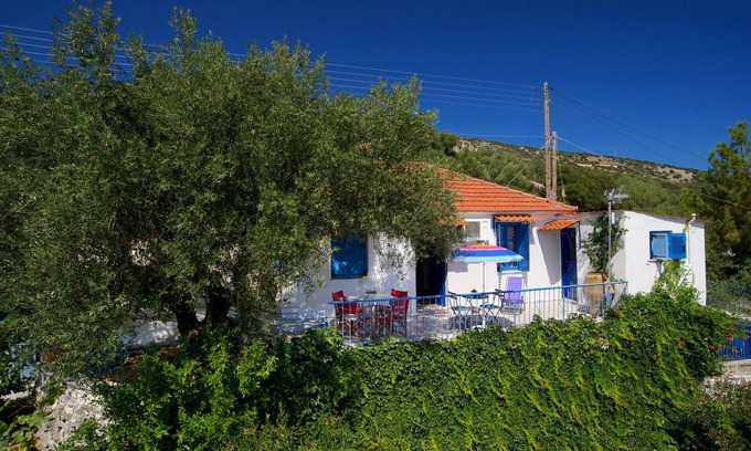 Makriotika Cottage | * Auntie's Cottage with Panoramic Views near Agia Efimia and Myrtos beach *