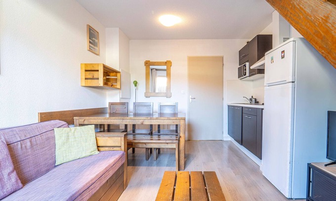 Aureilhan Apartment | Aureilhan - Cozy apartment for 4 near the lake
