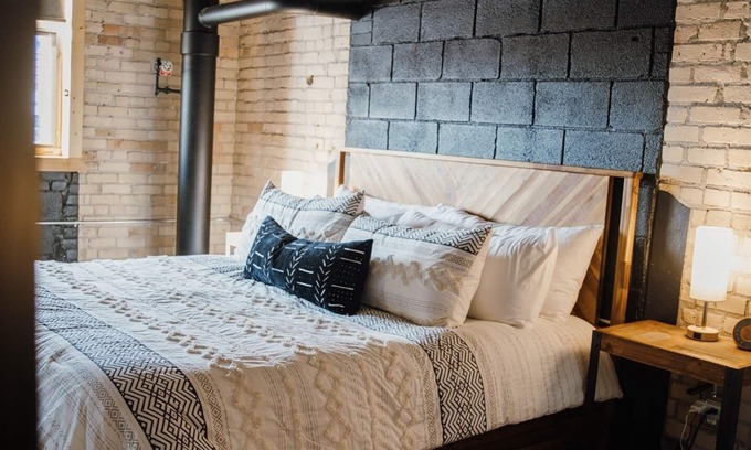 Canal Park Condo | Aurora Black | The Brix | Pool in Canal Park!