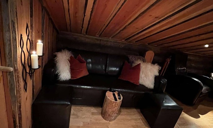 Kilpisjarvi Cabin | Aurora Bliss Cabin Retreat