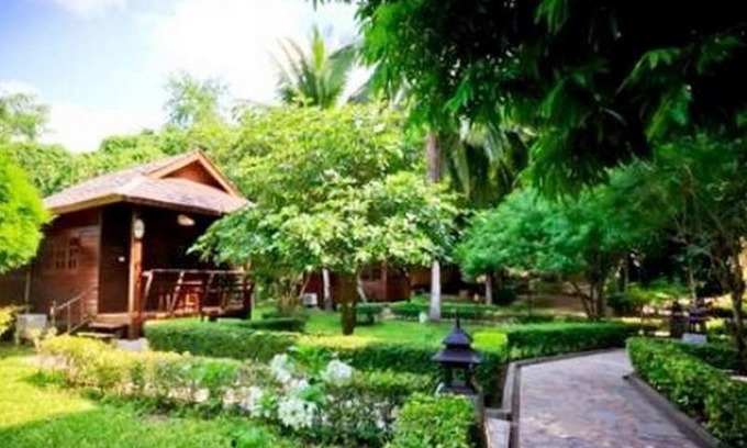 Nong Bua Hotel | Aurora Resort Kanchanaburi
