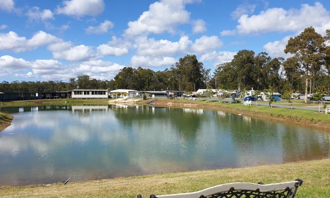 Twelve Mile Creek Resort | Australian Motor Home Tourist Park Twelve Mile Creek