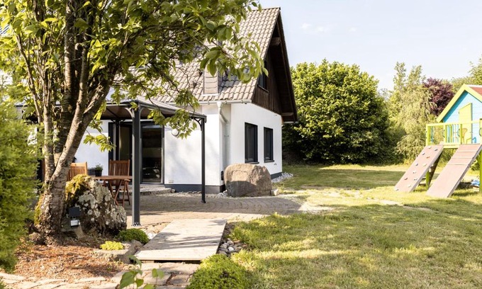 Luedenscheid Apartment | Auszeit Altenhorst, Gartenferienwohnung