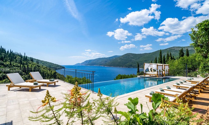 Konavle Villa | Authentic and unique seafront Mediterranean Villa