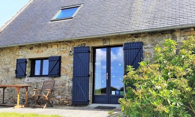 Pouldergat Cottage | Authentic cottage close to the sea with vineyard view