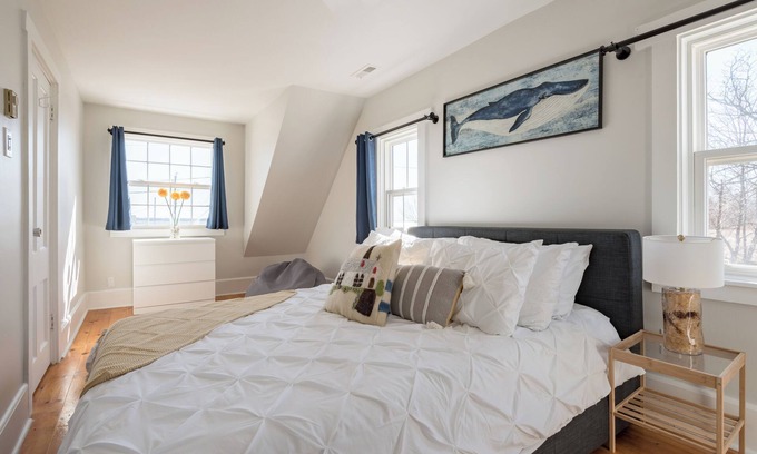 Western Shore House | Authentic South Shore Farm House