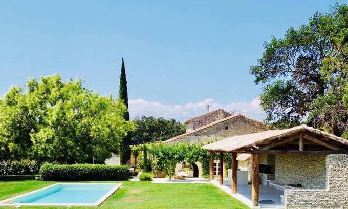 Chamaret House | Authentic Stone Farmhouse with Heated Pool near Grignan in Drôme Provençale
