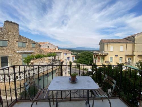 Reauville House | Authentique Maison de village avec Vue