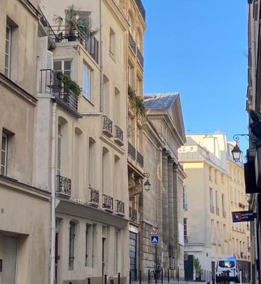 Strasbourg -Saint-Denis Apartment | Aux Terrasses de la Lune