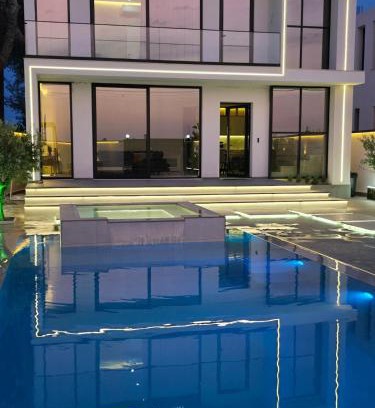 Rrushkull Villa | Aventus Luxury Villa