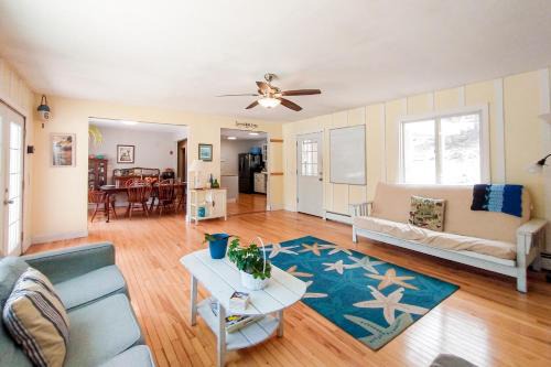 Somesville House | Avigayil Cottage