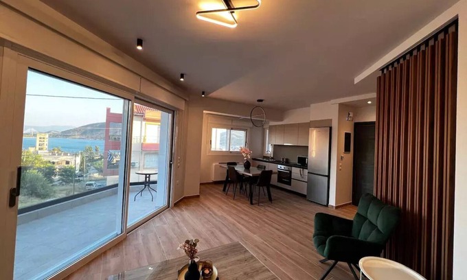Chalcis House | Avra