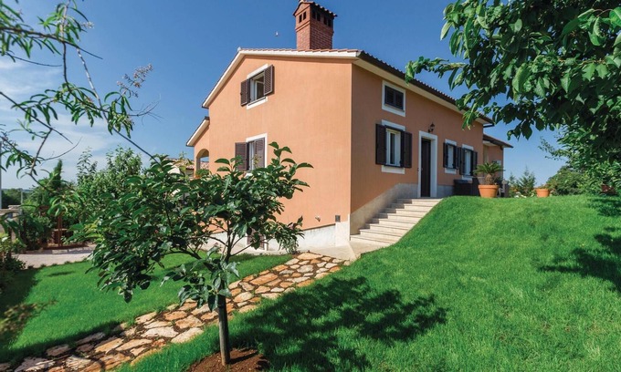 Tar-Vabriga Apartment | Awesome apartment in Tar-Vabriga