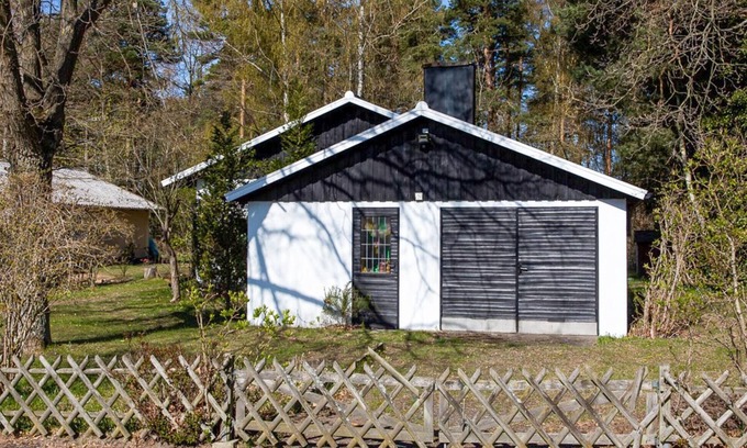 Bromolla House | Awesome home in Bromölla with WiFi