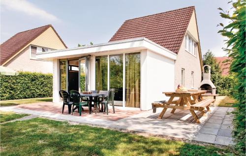 Vlagtwedde House | Awesome Home In Vlagtwedde With Sauna