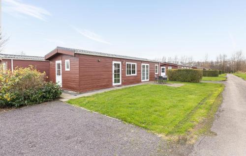 Wagenborgen House | Awesome Home In Wagenborgen With Wifi
