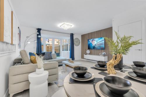 Ebbsfleet Valley House | Aymons Haven