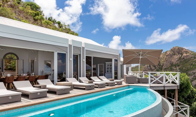 Camaruche Villa | Azetes (3/4 Rooms) Luxury villa