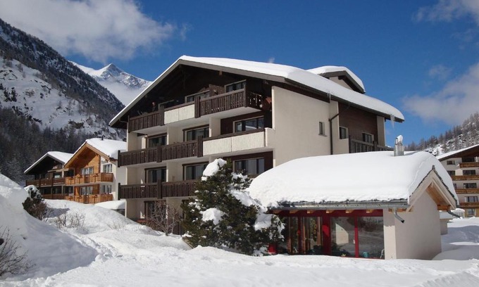 Saas Almagell Apartment | Azur