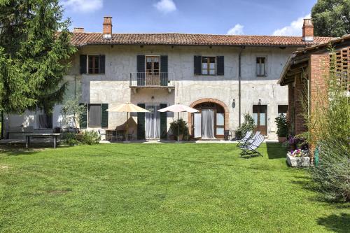 Ivrea Bed & Breakfast | B&B Cascina Moncrava