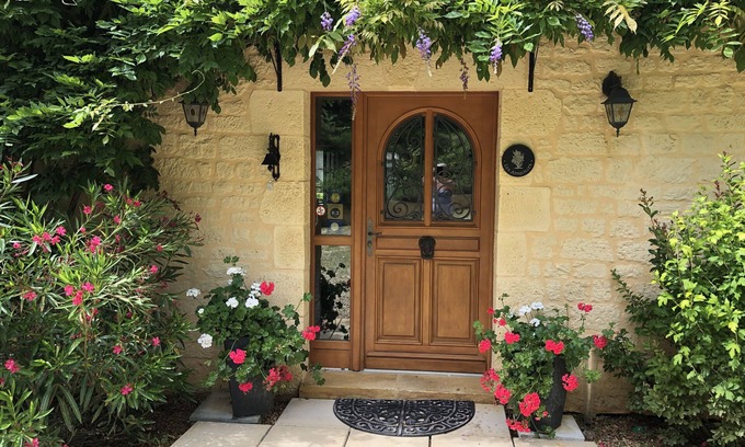 Domme Bed & Breakfast | B&B/Chambre d'hote in a tranquil location near Domme.