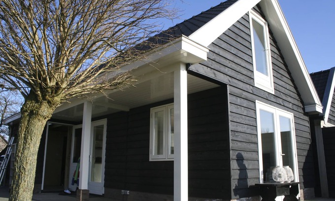 Oud-Maarsseveen House | B&B depolderschuur is an independent home