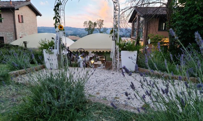 Monte San Pietro Bed & Breakfast | B&B Guardastelle