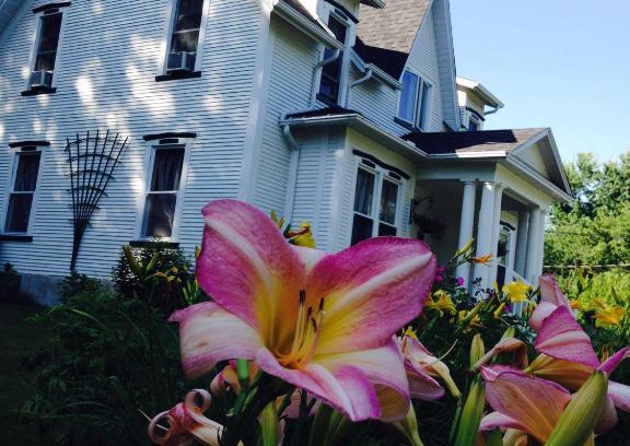 Lac-Brome Bed & Breakfast | B&B Hillhouse