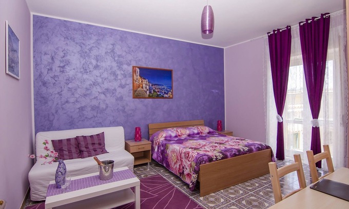 Dragonea Apartment | B & b, holiday homes, the Coast Path in Vietri sul mare