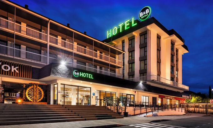Oiartzun Hotel | B&B Hotel Donostia San Sebastián Aeropuerto