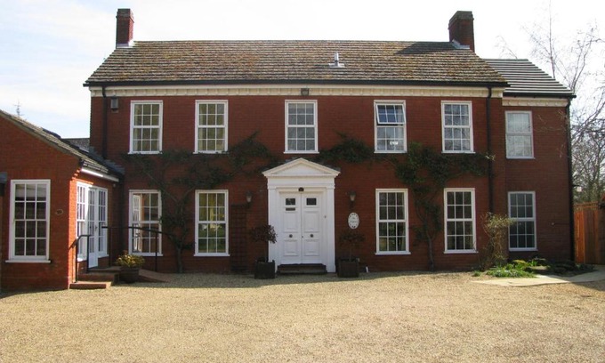 Northill House | B&B The Pippins
