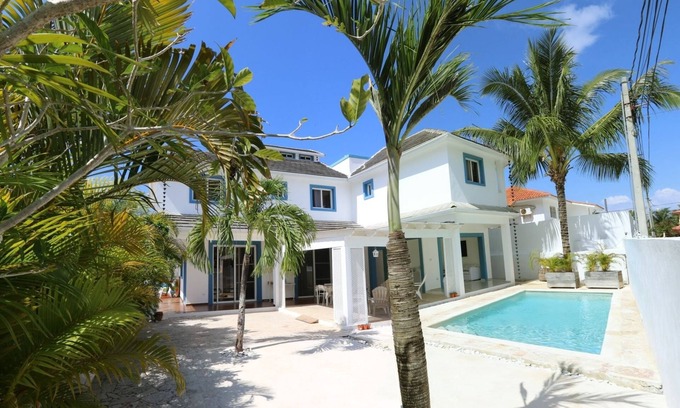 Dominicus Bed & Breakfast | B&B Villa Luna