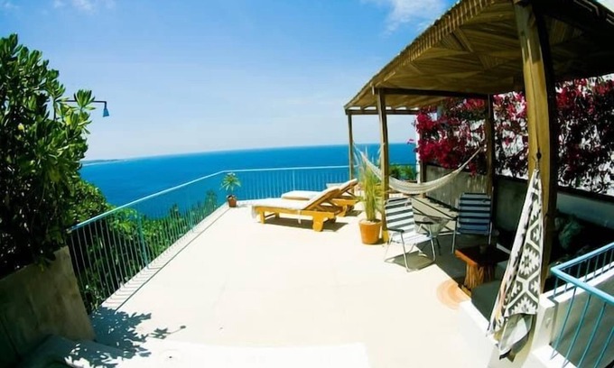 Hidalgo House | B2 King Size Bed, Luxury Amenities, Private Pool