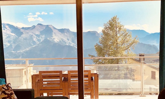 Viel-Alpe Apartment | B2 - LARGE APT GREAT VIEW DIRECTLY ON SLOPES/BEAUTIFUL SKI VIEW AT FOOT