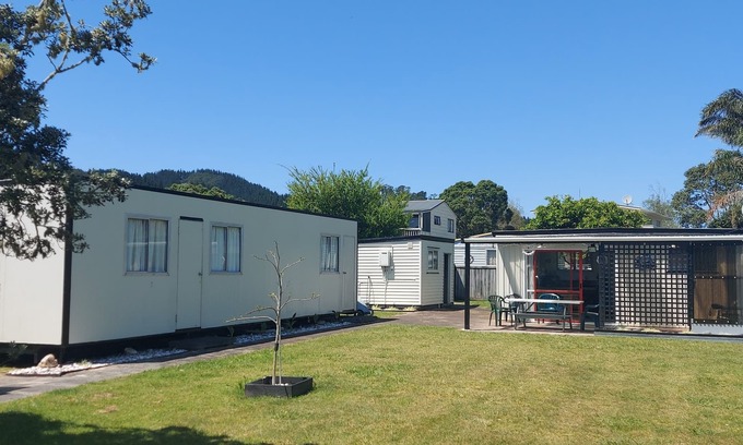 Cooks Beach Cottage | Bach Camp - Cooks Beach Bach