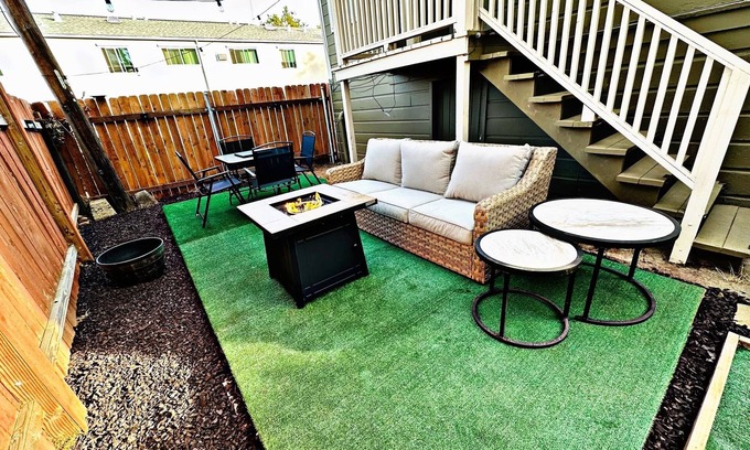 Midtown Sacramento Apartment | Backyard Bliss - Summer BBQs and Firepit Nights