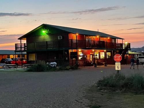Northeast Entrance Badlands Hotel | Badlands Hotel & Campground